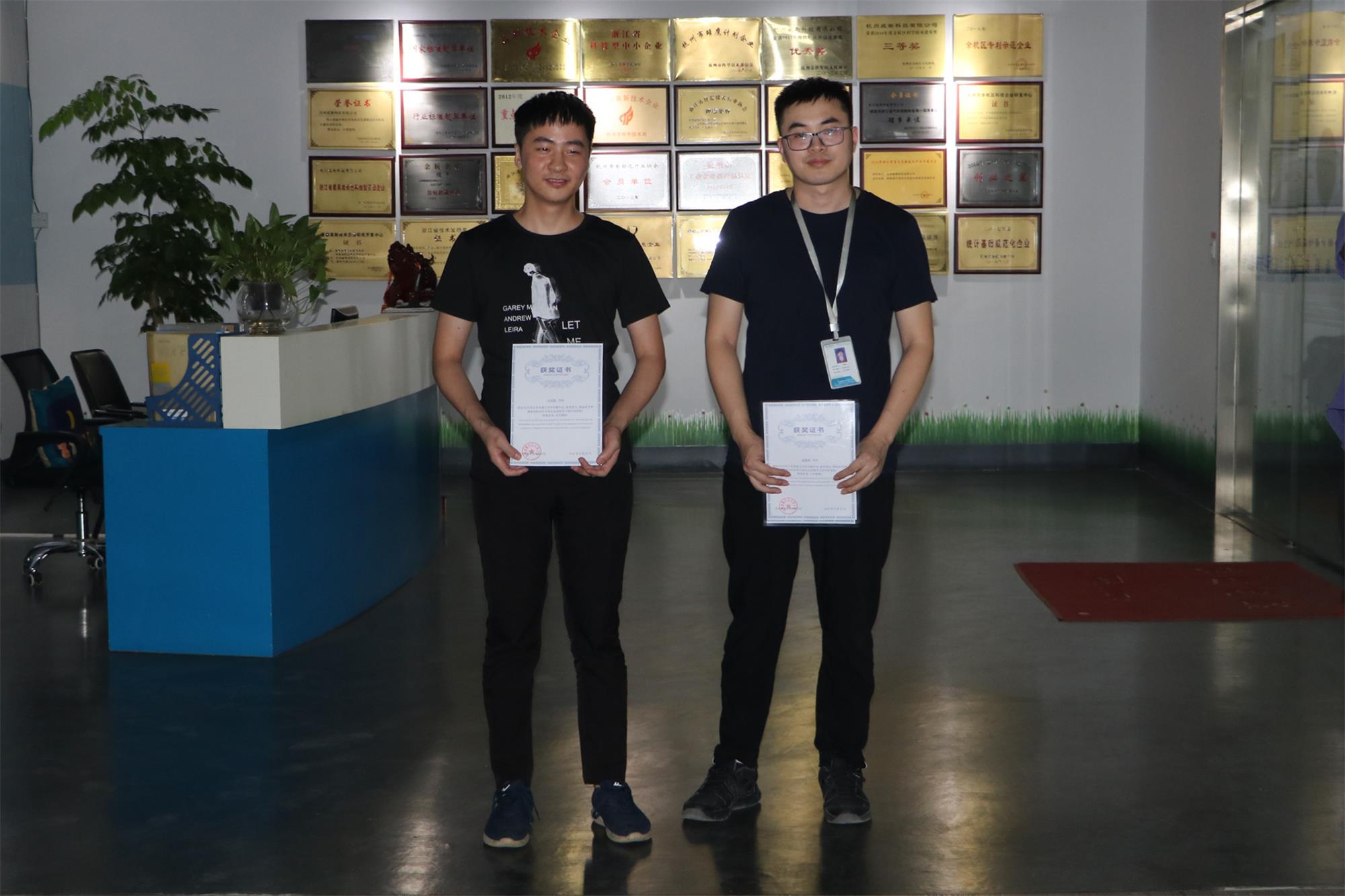 1598340801920742.jpg IMG_6597.jpg