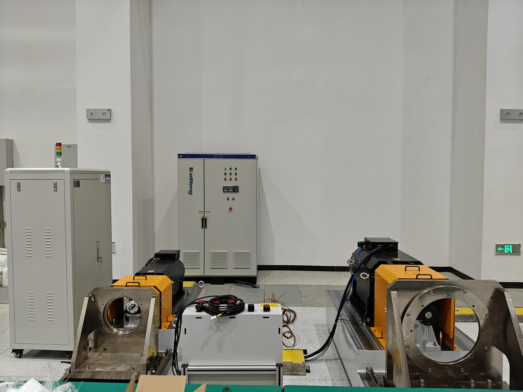 齊魯中科電工先進電磁驅動技術研究院調試現場